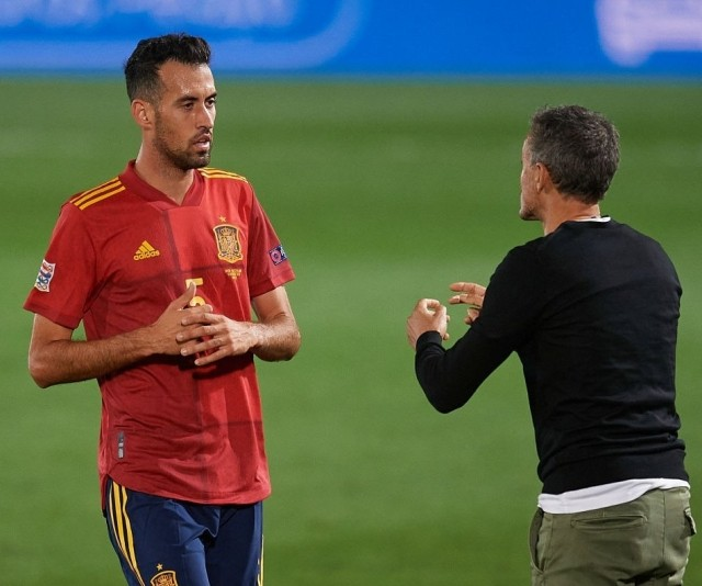 关于西班牙力克波兰，埃尔林打破历史纪录的信息