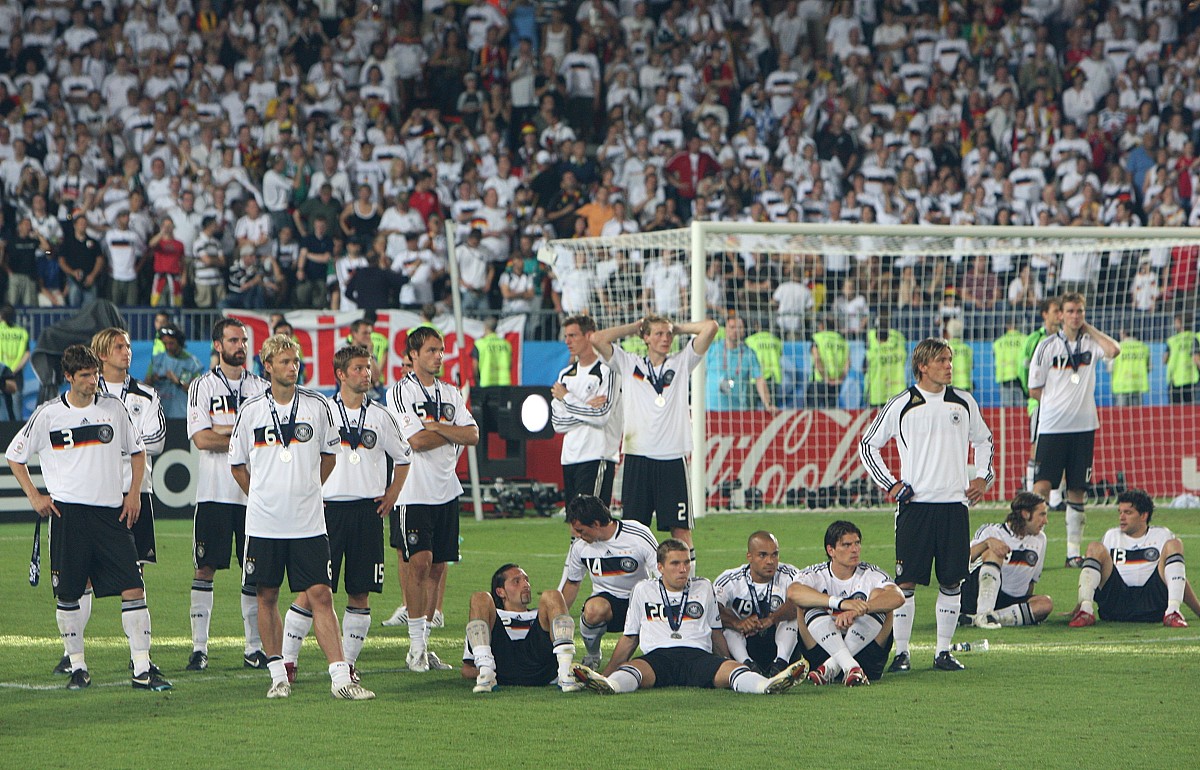 火力全开!欧洲杯比赛数据创纪录 火力全开!欧洲杯比赛数据创纪录