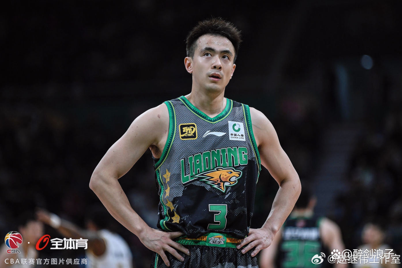 湖人险胜76人,赵继伟高光表现 湖人险胜76人,赵继伟高光表现