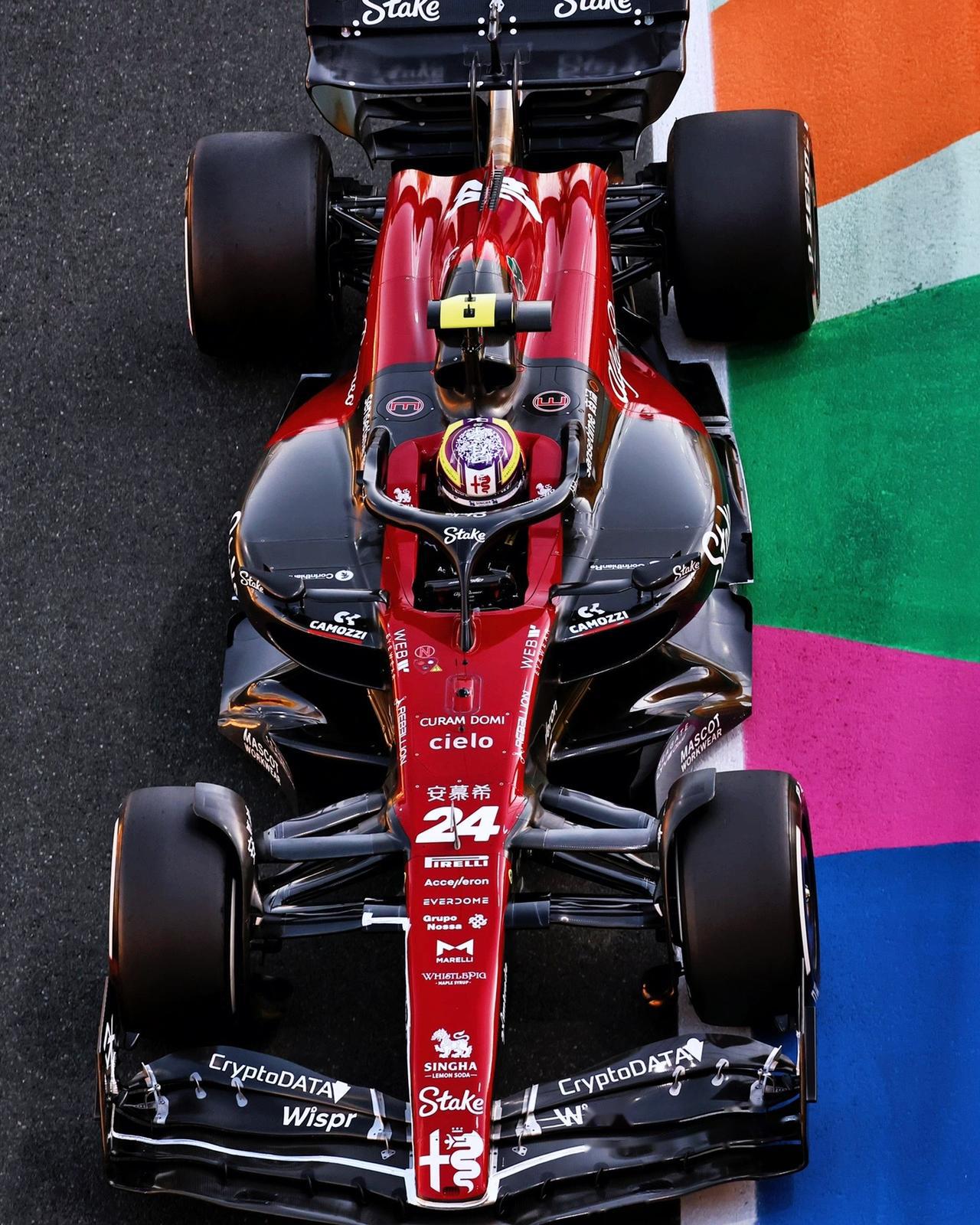 索伯车队力克梅赛德斯,皮亚斯特里刷新纪录 索伯车队力克梅赛德斯,皮亚斯特里刷新纪录