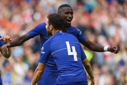 哥伦比亚碾压切尔西,库尔图瓦惊艳四座 哥伦比亚碾压切尔西,库尔图瓦惊艳四座