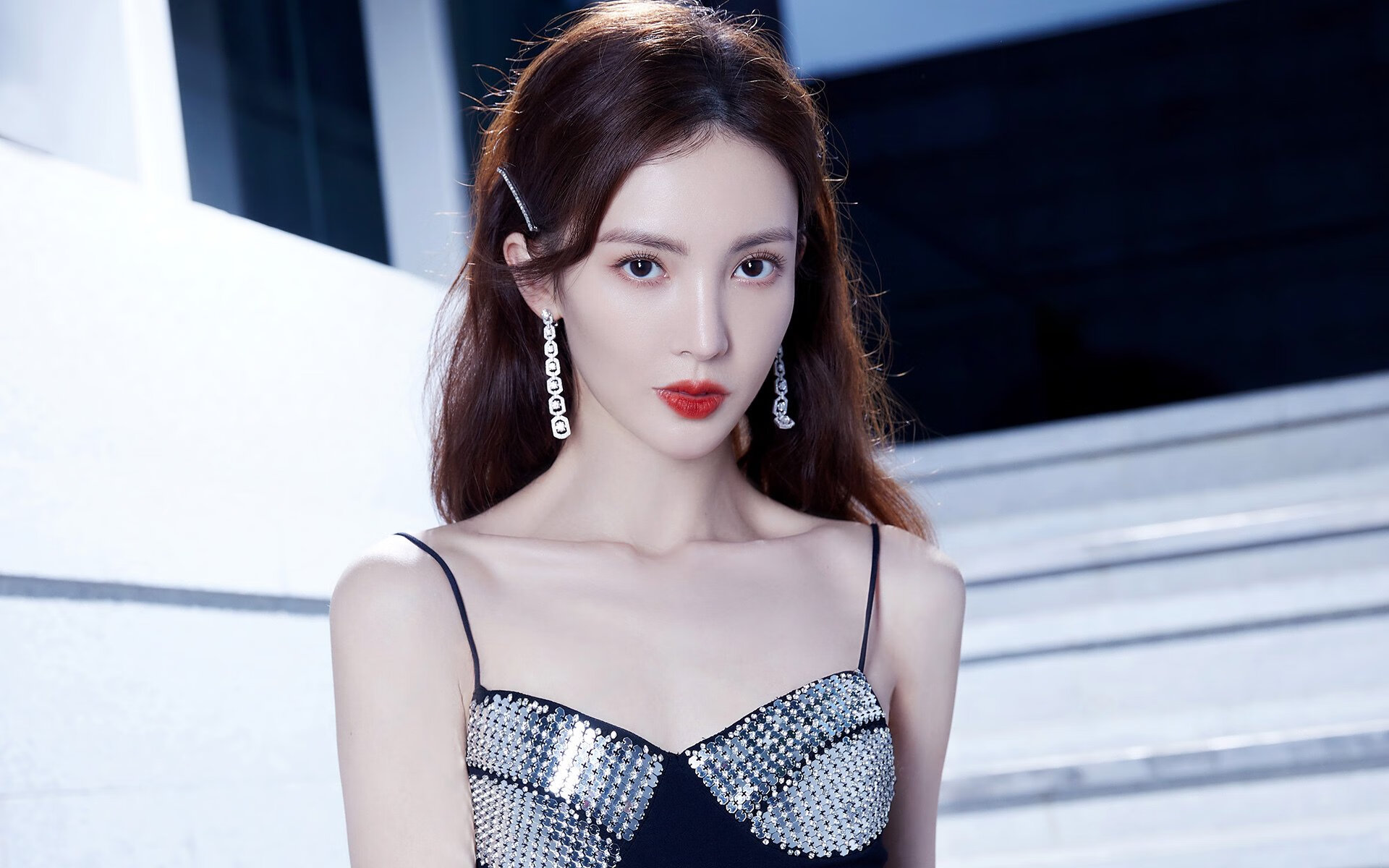 新王登基之战，莫兰特狂暴42分碾碎雄鹿，开拓者终结东部霸主11连胜