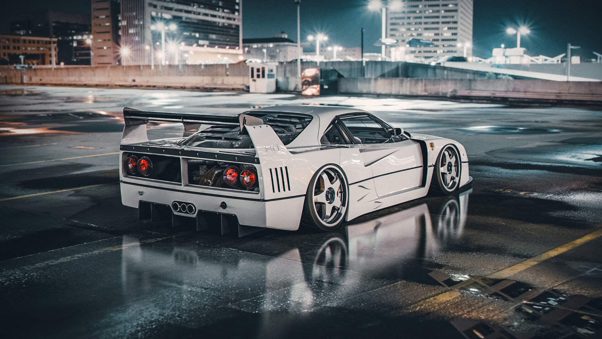 爱游戏下载-金左脚接管虚拟速度节，当佩德里在赛道超越萨卡的瞬间